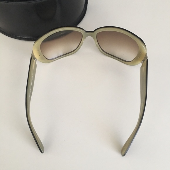Marc Jacobs Sunglasses - Picture 5 of 5